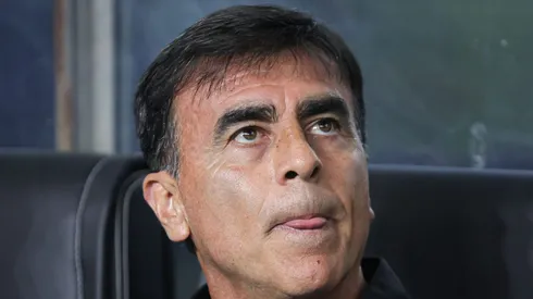 Quinteros pede mais reforços no Imortal.