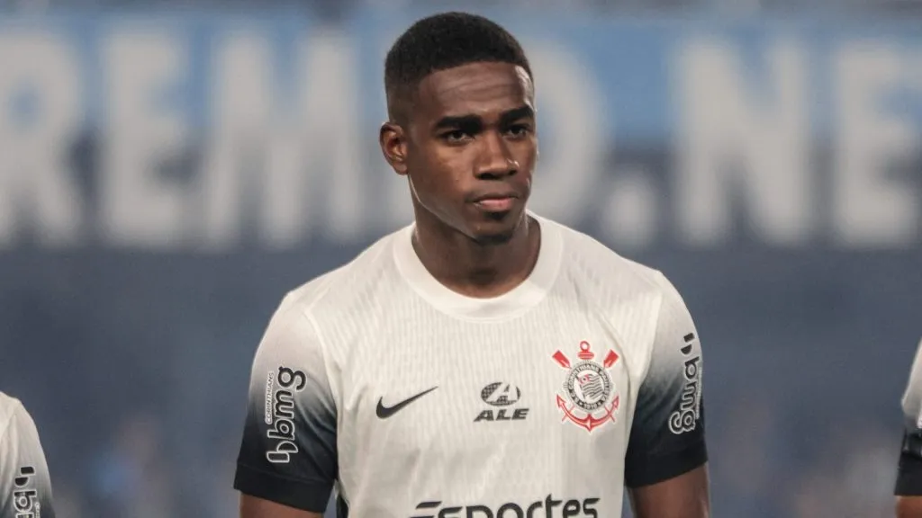 Félix Torres em partida do Corinthians