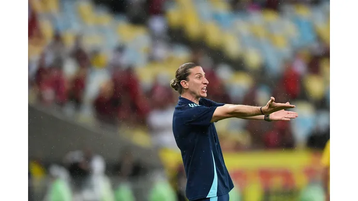 Filipe Luis tecnico do Flamengo durante partida contra o Sampaio Correa no estadio Maracana pelo campeonato Carioca 2025. Foto: Thiago Ribeiro/AGIF