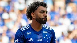 Gabigol se solidariza após zagueiro sofrer grave lesão