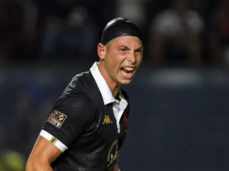 Empresário de Capasso revela novidade sobre futuro no Vasco