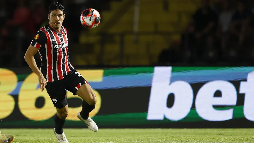 Moreira em jogo do São Paulo