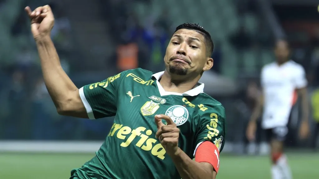 Rony não deve jogar agora pelo Fluminense - Foto: Marcello Zambrana/AGIF.