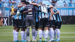 Jogadores do Grêmio antes da partida contra São Luiz-RS. Foto: Maxi Franzoi / AGIF