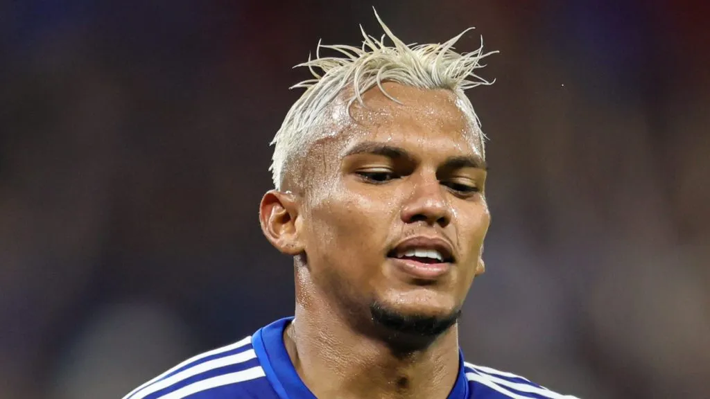 Foto: Gilson Lobo/AGIF – Gabriel Veron não deixou saudades no Cruzeiro e no time de Caixinha deve atuar no lado direito do ataque.