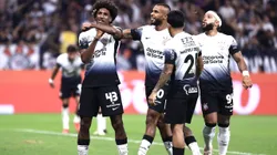 Talles Magno jogador do Corinthians comemora seu gol - Foto: Marcello Zambrana/AGIF