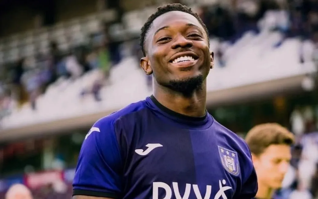 Joia do futebol belga deve ser anunciado e apresentado em coletiva pelo Tricolor Gaúcho nos próximos dias. Foto: Divulgação Instagram/Francis Amuzu/Anderlecht