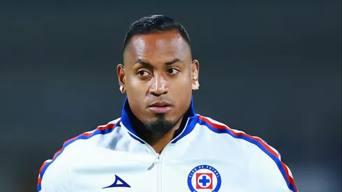 Ditta em ação pelo Cruz Azul