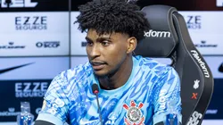 Hugo Souza durante entrevista coletiva no CT Joaquim Grava. Foto: Rodrigo Coca/Ag. Corinthians