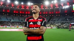 Danilo ficou surpreso - Foto: Gilvan de Souza e Paula Reis/Flamengo.