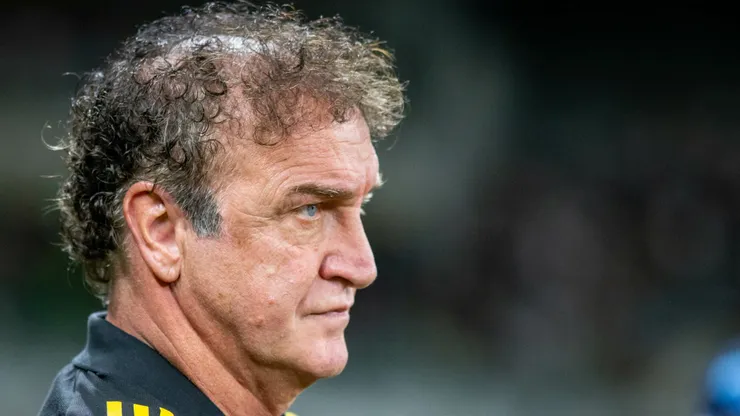 Cuca detecta problema no elenco do Galo