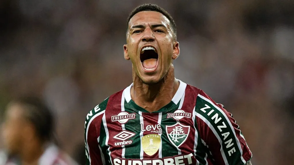 Kauã Elias, em partida do Fluminense