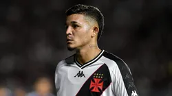 Adson está se recuperando de lesão