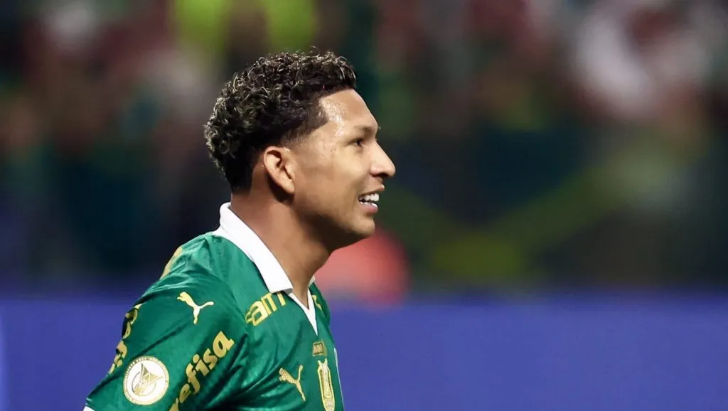 Foto: Marcello Zambrana/AGIF – Atacante segue fora dos planos da comissão técnico do Clube Paulista.