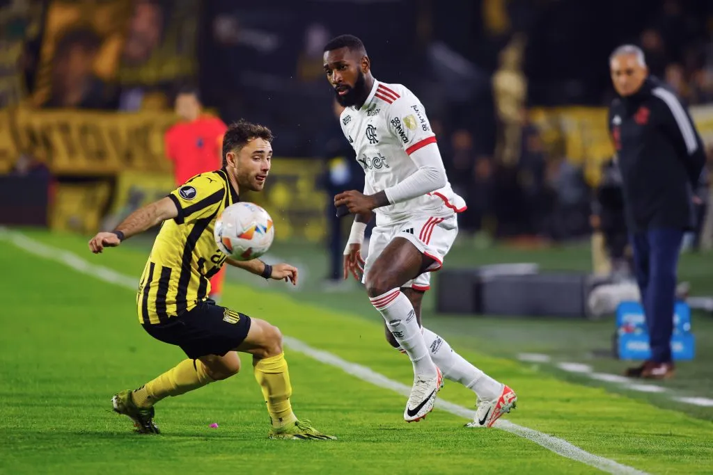 Flamengo caiu para 
o Peñarol em 2024. Foto: Ernesto Ryan/Getty Images