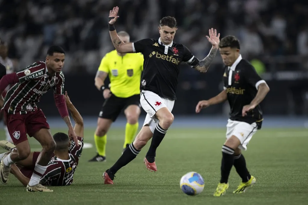 VASCO X FLUMINENSE –  Foto: Jorge Rodrigues/AGIF