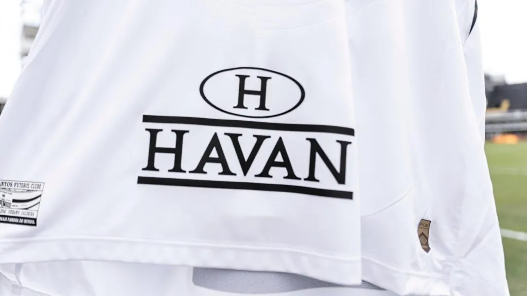 Havan é uma das novas patrocinadoras do Santos. Foto: Bruno Vaz/Santos FC