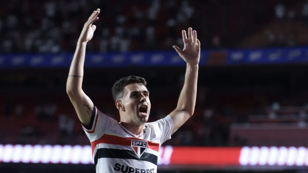 Oscar abriu o placar para o São Paulo. Foto: Marcello Zambrana/AGIF