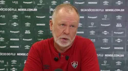 Mano Menezes pede paciência para torcida