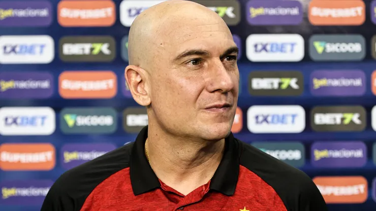 Marcio Zanardi técnico do Botafogo analisou empate diante do Santos