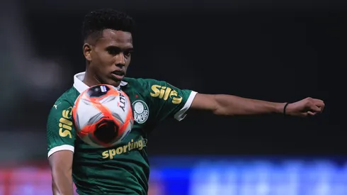 SP - SAO PAULO - 28/01/2025 - PAULISTA 2025, PALMEIRAS X BRAGANTINO - Estevao jogador do Palmeiras durante partida contra o Bragantino no estadio Arena Allianz Parque pelo campeonato Paulista 2025. Foto: Ettore Chiereguini/AGIF