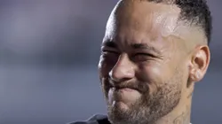 Neymar Jr. jogador do Santos durante partida contra o Botafogo-SP no estádio Vila Belmiro pelo campeonato Paulista 2025. Foto: Ettore Chiereguini/AGIF