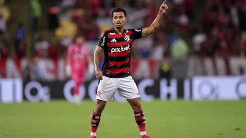 Allan jogador do Flamengo durante partida contra o Sampaio Corrêa no estádio Maracanã pelo campeonato Carioca 2025. Foto: Thiago Ribeiro/AGIF