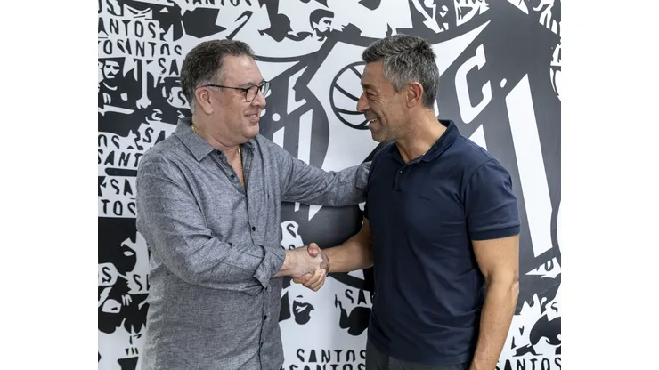 Teixeira e Caixinha juntos - Foto: Bruno Vaz/Santos FC.
