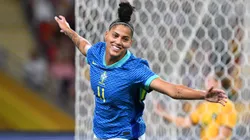 Amanda Gutierres comemorando gol contra a Austrália (Bradley Kanaris/Getty Images)