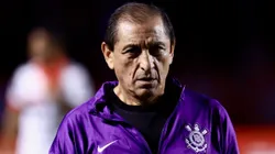 Ramón Díaz técnico do Corinthians durante partida contra o São Paulo no estádio Morumbi pelo campeonato Paulista 2025.