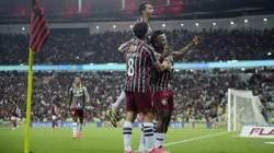 RJ - RIO DE JANEIRO - 17/10/2024 - BRASILEIRO A 2024, FLAMENGO X FLUMINENSE - Jhon Arias jogador do Flamengo comemora seu gol com jogadores do seu time durante partida contra o Fluminense no estadio Maracana pelo campeonato Brasileiro A 2024. Foto: Alexandre Loureiro/AGIF