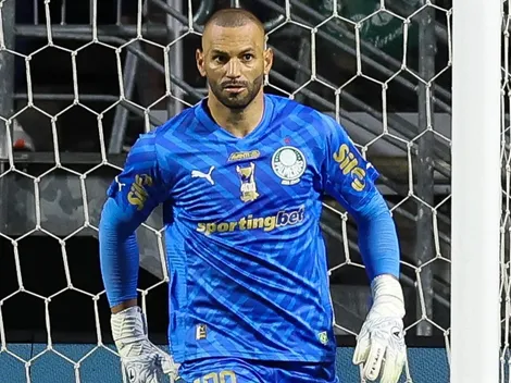 Weverton lamenta empate no clássico, mas defende Estêvão
