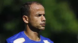 Léo agora ficará apenas responsável pela categoria de base