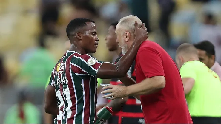Arias pode substituir Ganso no Fluminense