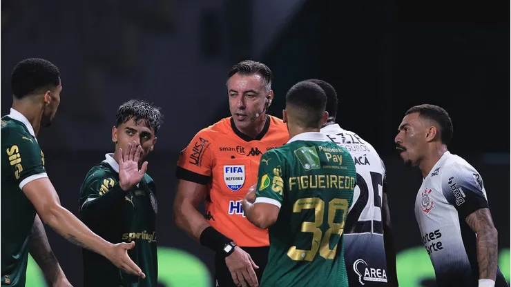 Raphael Claus, árbitro de Palmeiras x Corinthians pelo Campeonato Paulista 2025