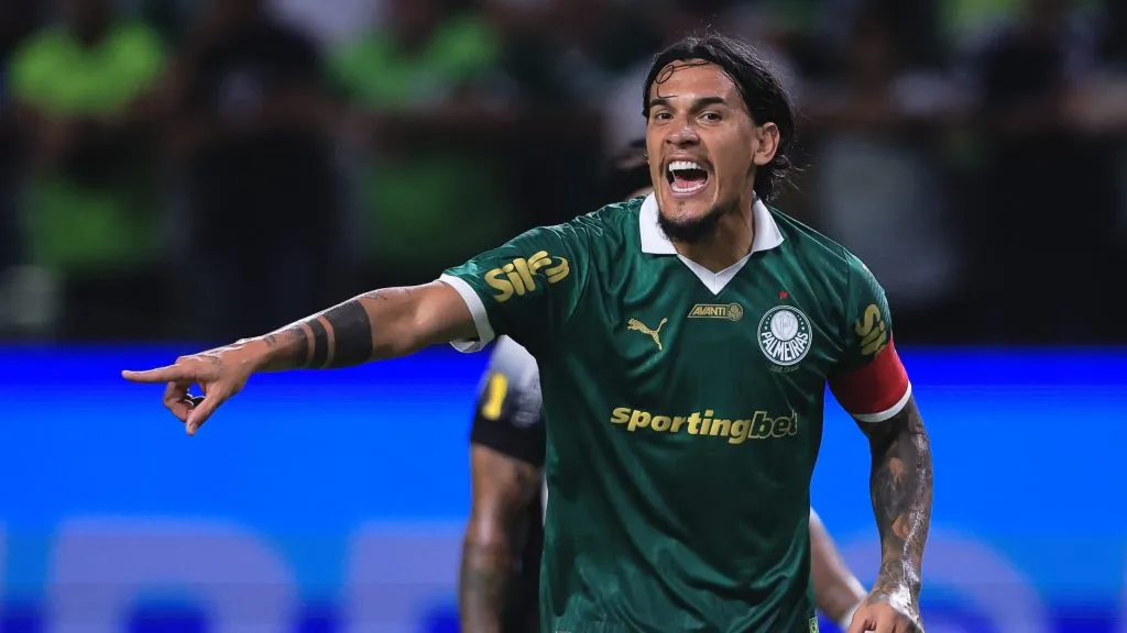Gustavo Gómez em partida entre Palmeiras x Corinthians pelo Paulistão 2025/ Foto: Ettore Chiereguini/AGIF