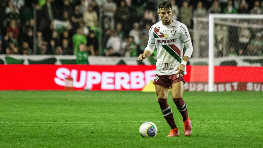 Felipe Andrade jogador do Fluminense durante partida contra o Juventude no estadio Alfredo Jaconi pelo campeonato Copa Do Brasil 2024. Foto: Thiago Vasconcelos Dos Santos/AGIF