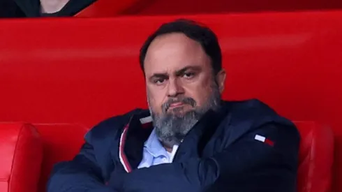 Evangelos Marinakis, empresário grego - Foto: Alex Livesey/Getty Images