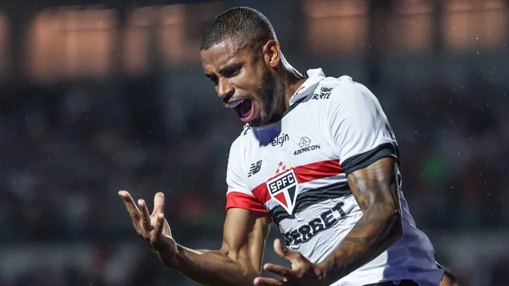 André Silva quer uma vaga no time titular do São Paulo. Foto: Marcello Zambrana/AGIF