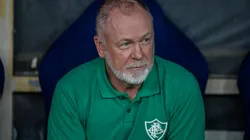 Mano Menezes pode acabar perdendo atacante