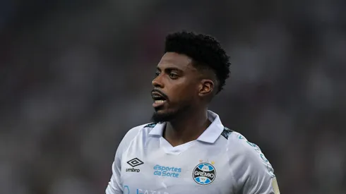 Jemerson jogador do Grêmio durante partida contra o Fluminense no estádio Maracanã pelo campeonato Copa Libertadores 2024. Foto: Thiago Ribeiro/AGIF