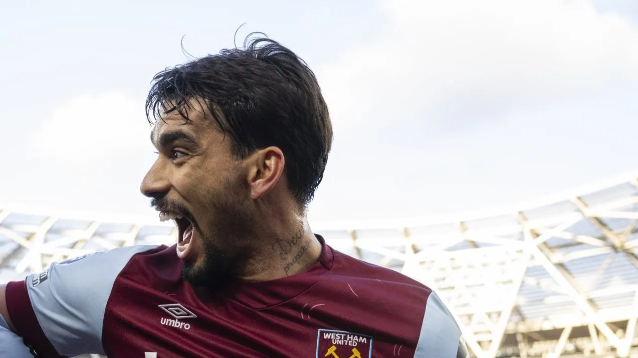 LONDON, ENGLAND – DECEMBER 17: Mohammed Kudus of West Ham United celebrates scoring the 2nd goal with Lucas Paqueta of West Ham United during the Premier League match between West Ham United and Wolverhampton Wanderers at London Stadium on December 17, 2023 in London, England. (Photo by Justin Setterfield/Getty Images)