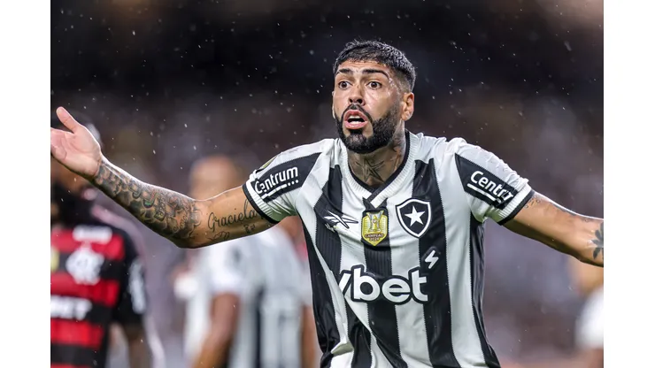 Barboza, do Botafogo, durante partida contra o Flamengo no Mangueirão pela Supercopa 2025. Foto: Fernando Torres / AGIF
