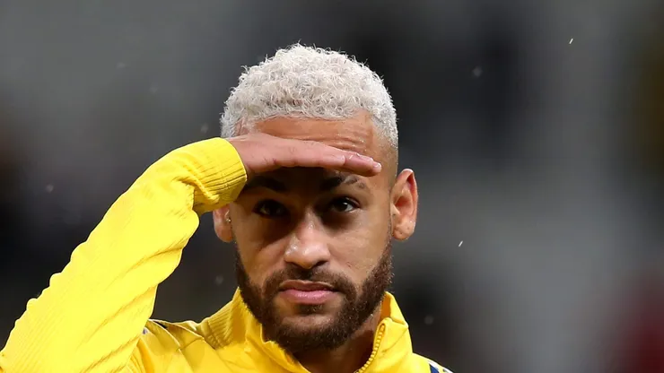 Neymar durante jogo do Brasil na Neo Química.