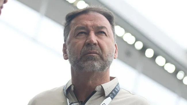 Foto: Reinaldo Campos/AGIF – Augusto Melo recusou o pedido do presidente Marcelo Teixeira.