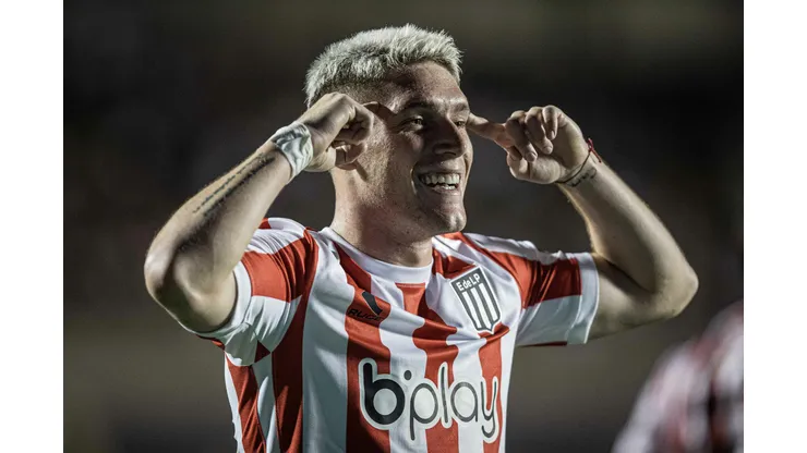 Rollheiser jogador do Estudiantes durante partida contra o Corinthians no estádio Arena Corinthians pelo campeonato Copa Sul-Americana 2023. Foto: Ettore Chiereguini/AGIF