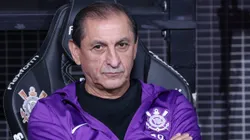 Ramón Díaz foi criticado pela torcida. Foto: Marcello Zambrana/AGIF