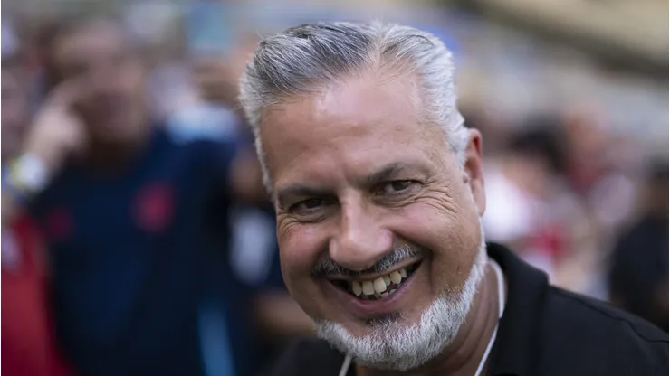 José Boto, diretor do Fla, antes do jogo com Fluminense.