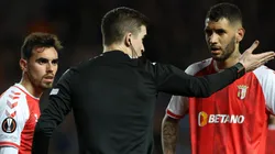 Vítor Tormena (à direita) é pedido por Abel Ferreira desde os tempos de Braga