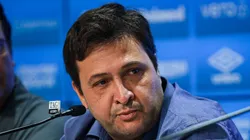 Guerra vai negociar meio-campista.